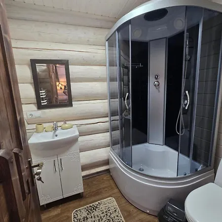 Synevyr House 2 Synevyrs'ka Polyana